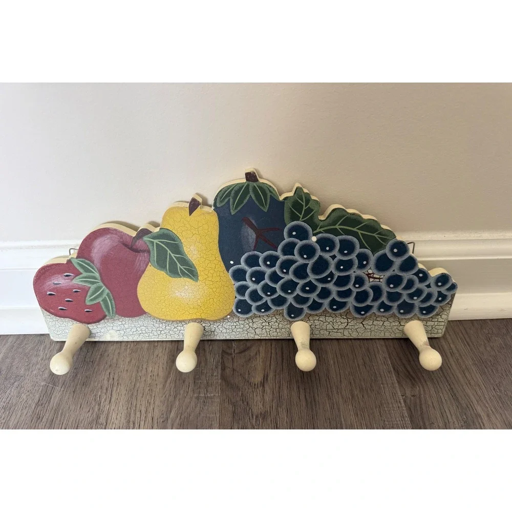Vintage-Style Hand Painted Fruit Wooden Wall Mug Rack 4 Pegs Crackle Finish